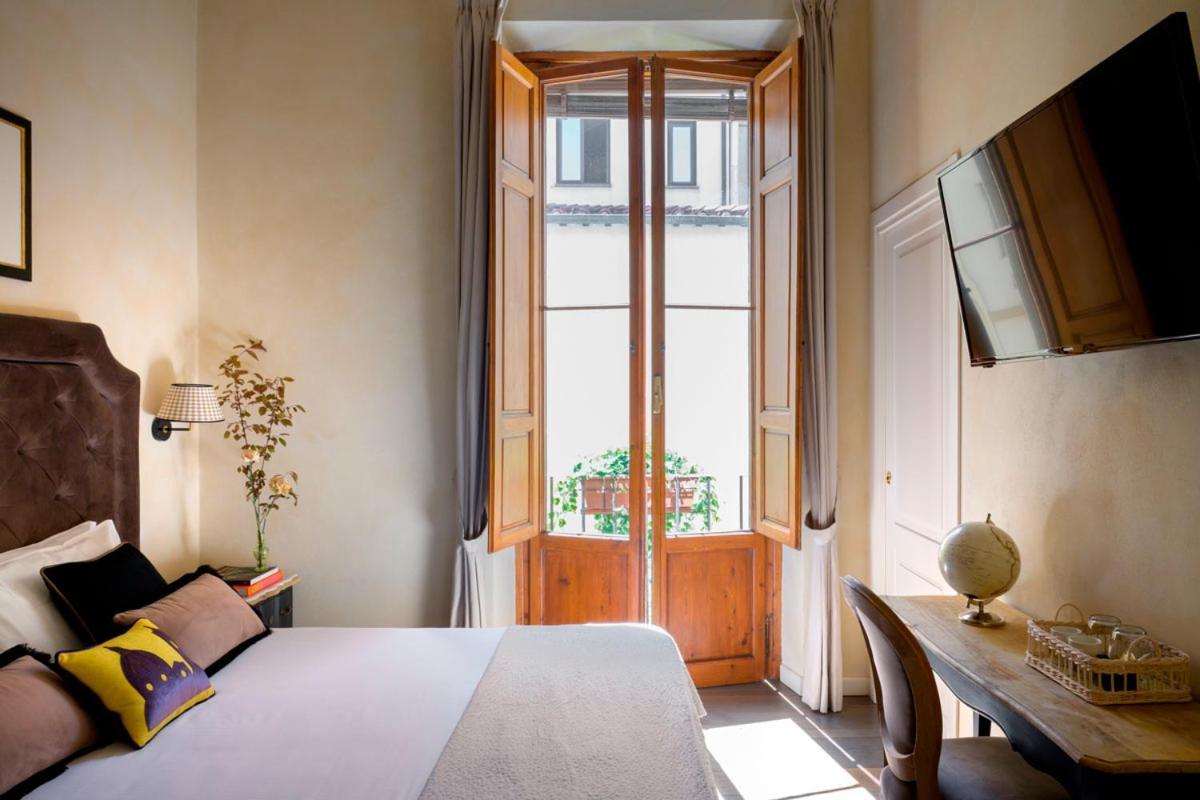 Mabelle Firenze Residenza Sassetti Florença Quarto foto
